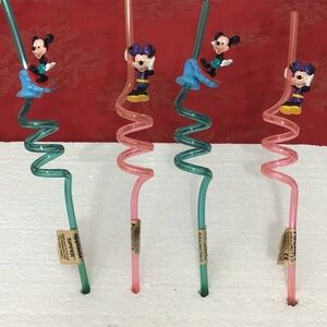 VINTAGE 90’s collectible 2 Mickey and 2 Minnie twister straws.
